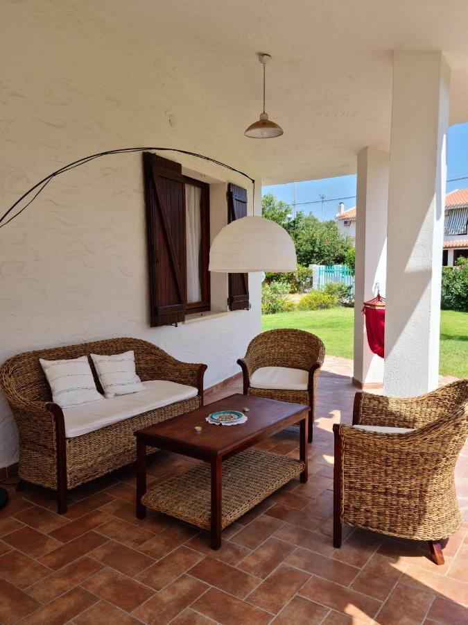 Casa Vacanze 'Sa Corbula' Porto Columbu - Perd'E Sali Dış mekan fotoğraf