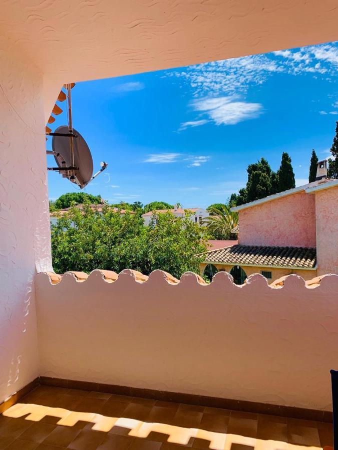 Casa Vacanze 'Sa Corbula' Porto Columbu - Perd'E Sali Dış mekan fotoğraf